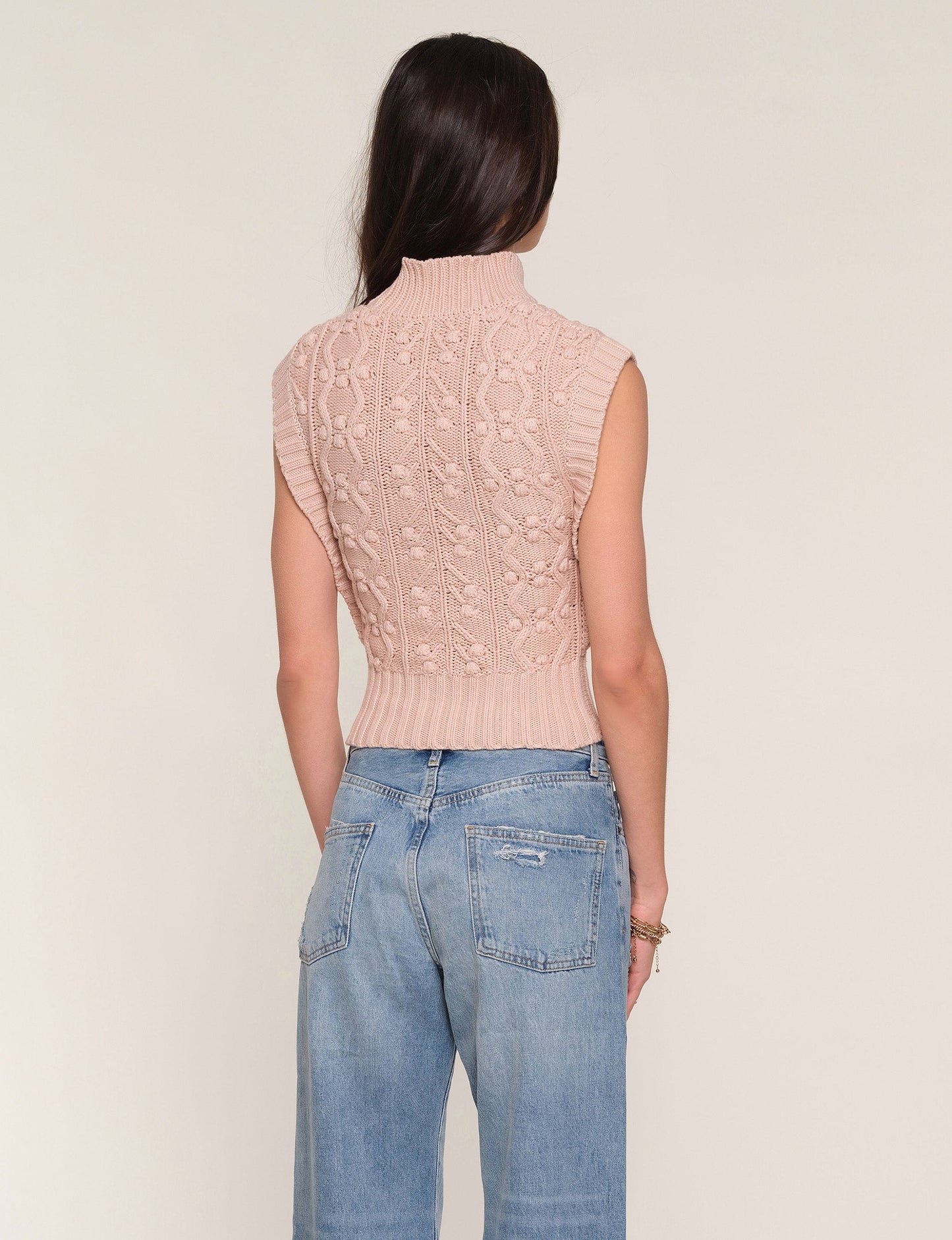 cosmia vest