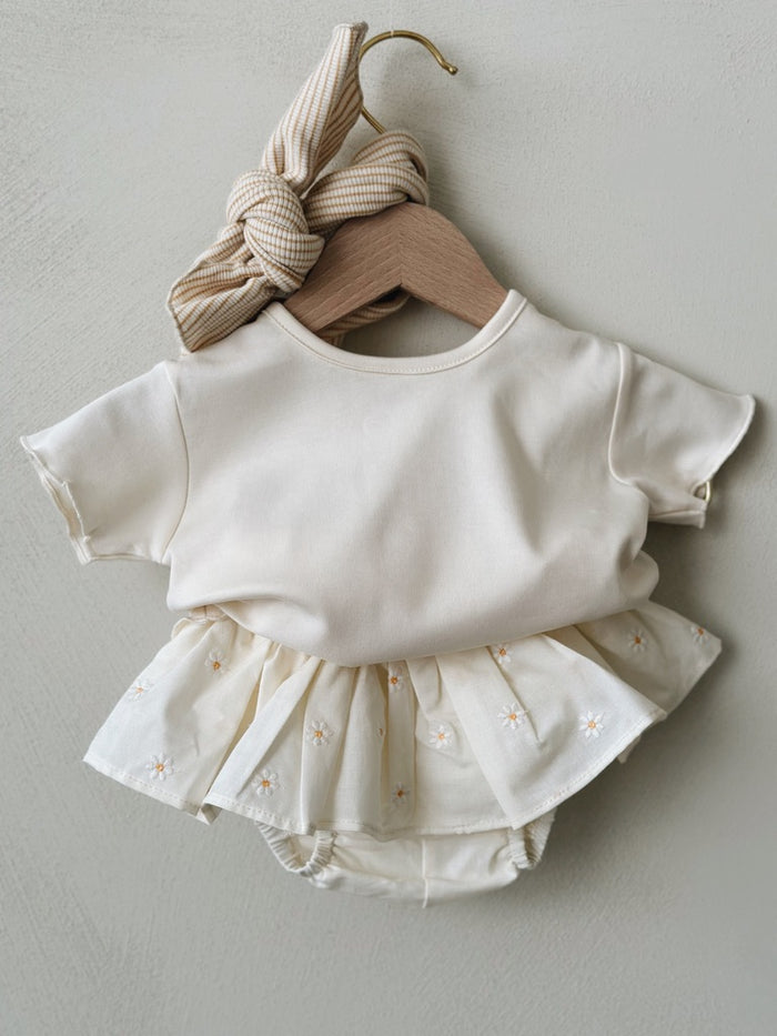 RUFFLED T-SHIRT - CREMA