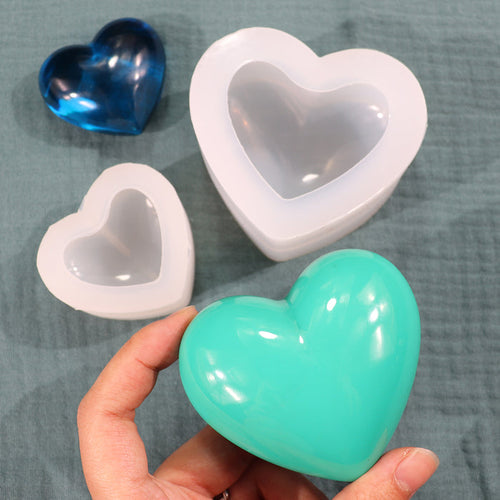 2pcs 3D Heart Silicone Molds for Epoxy Resin Small Mirror Heart Shape