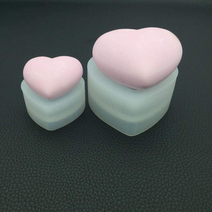 2pcs 3D Heart Silicone Molds for Epoxy Resin Small Mirror Heart Shape