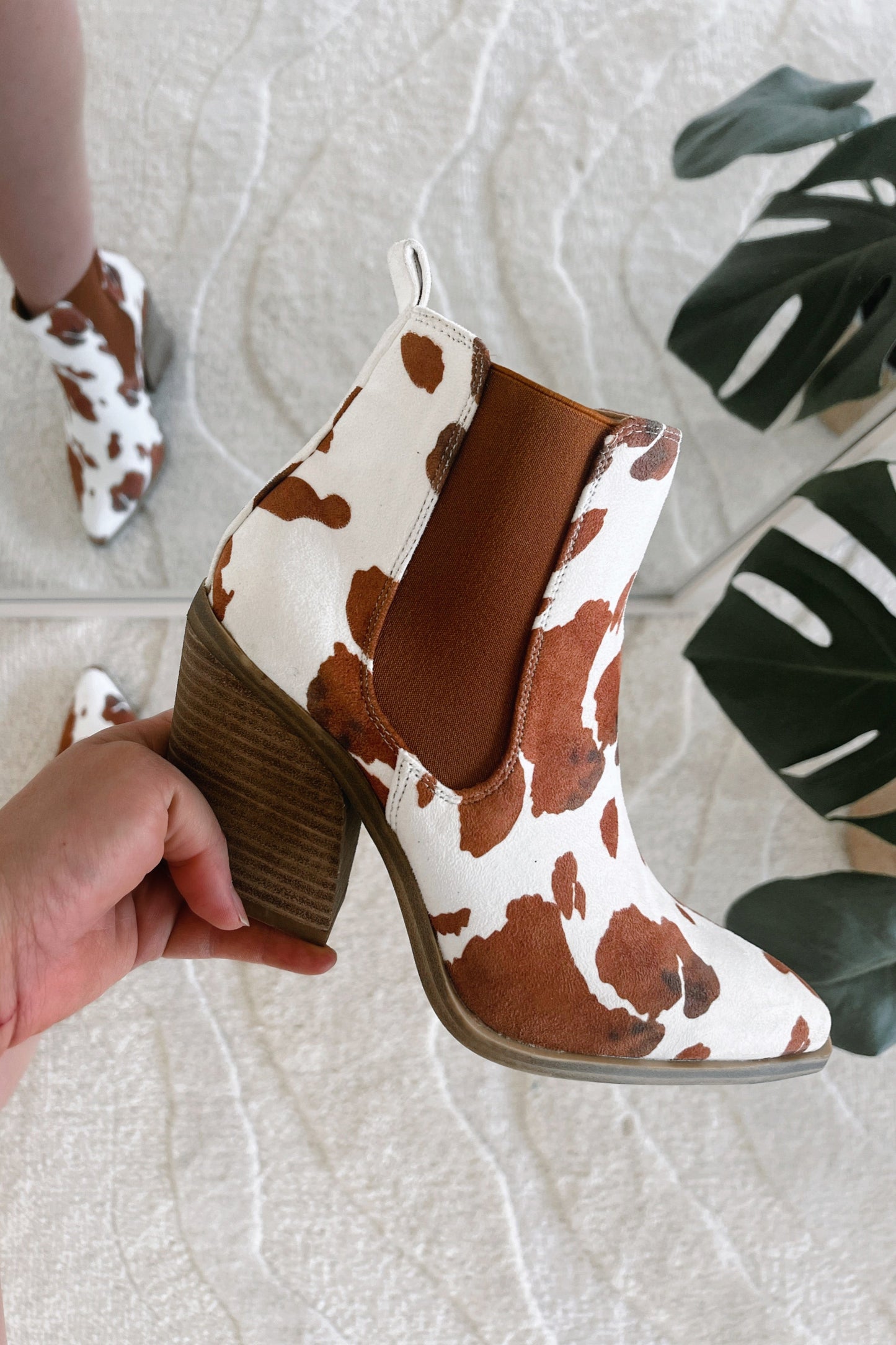 Cow Print Booties (Brown)