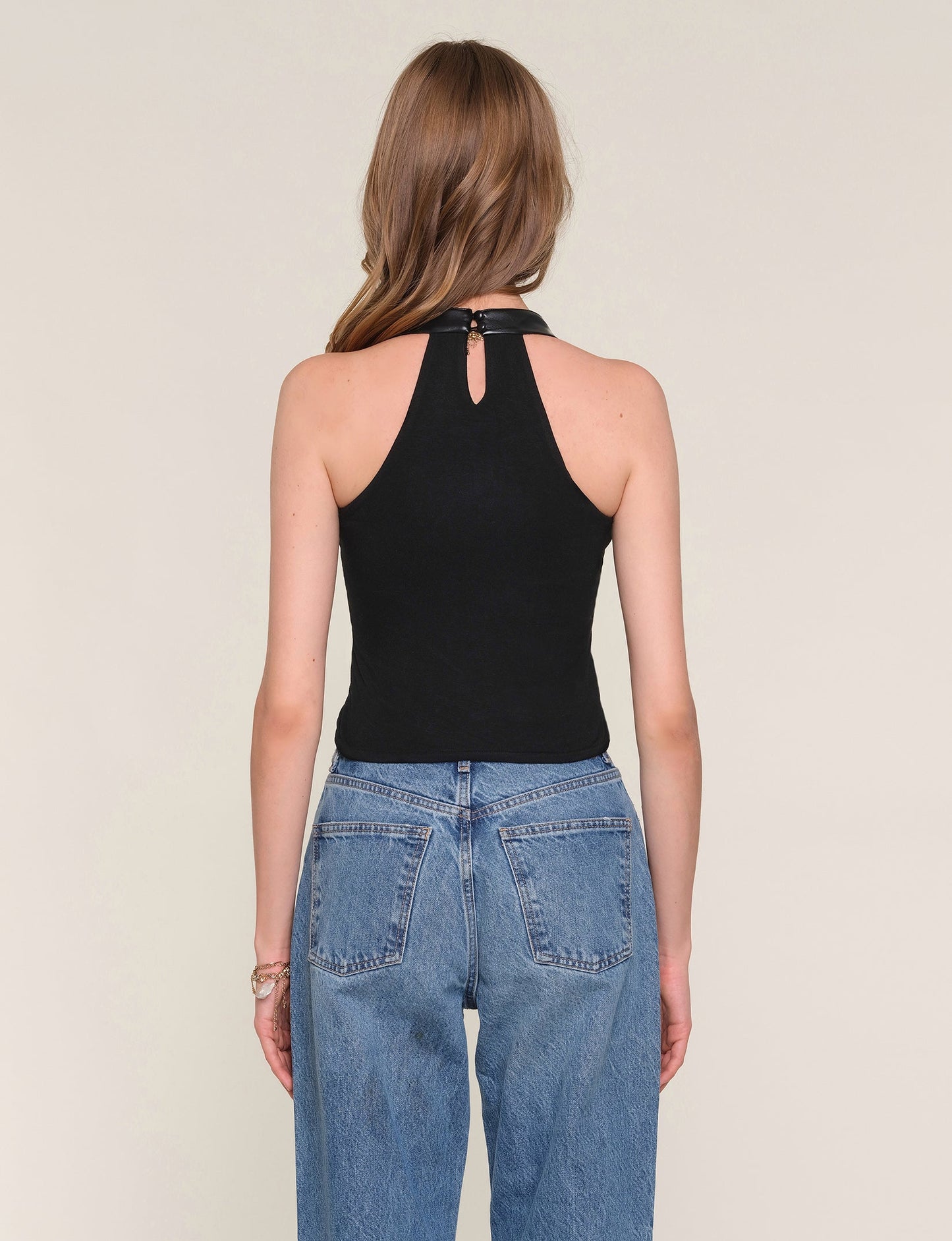coleen top