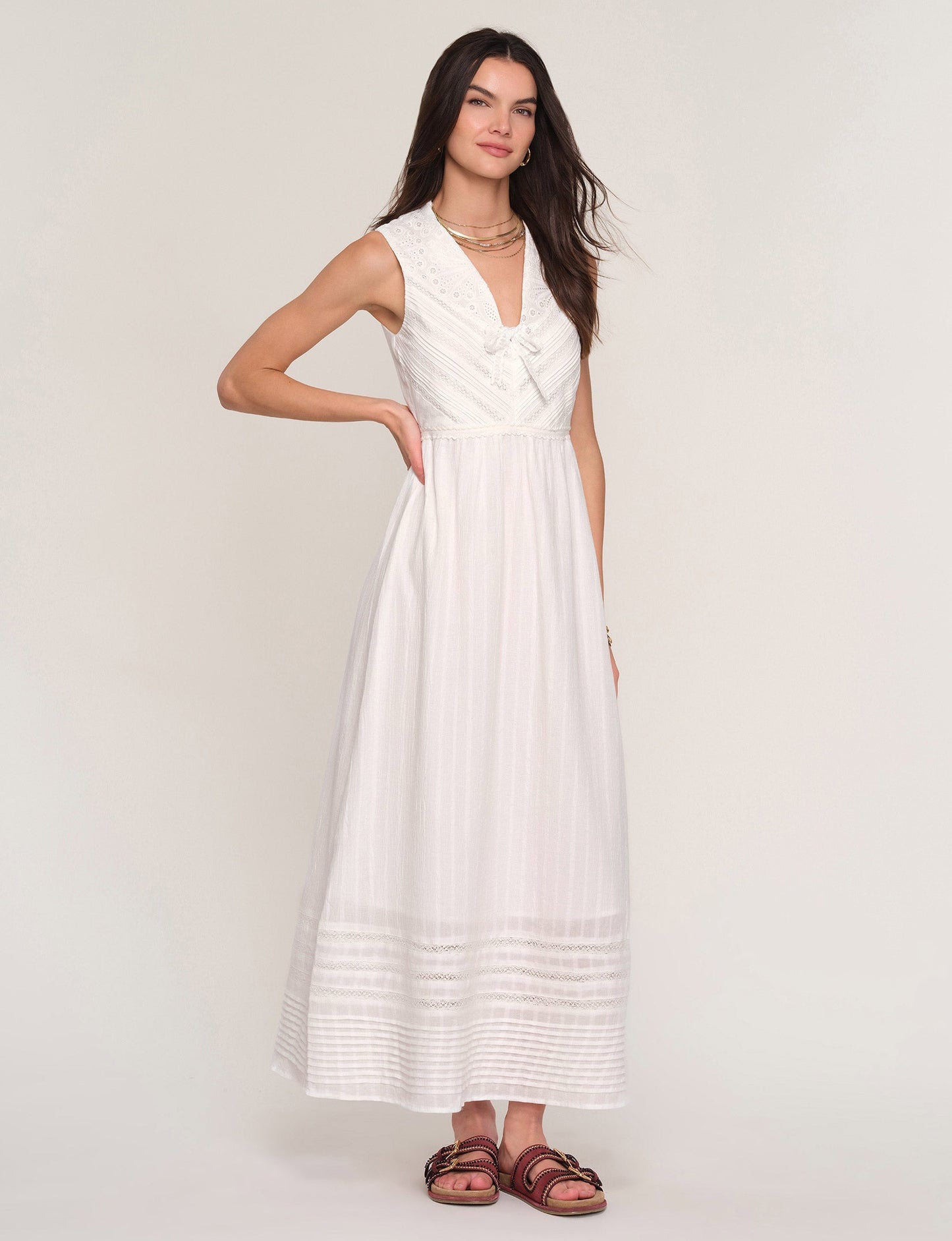 jolie dress