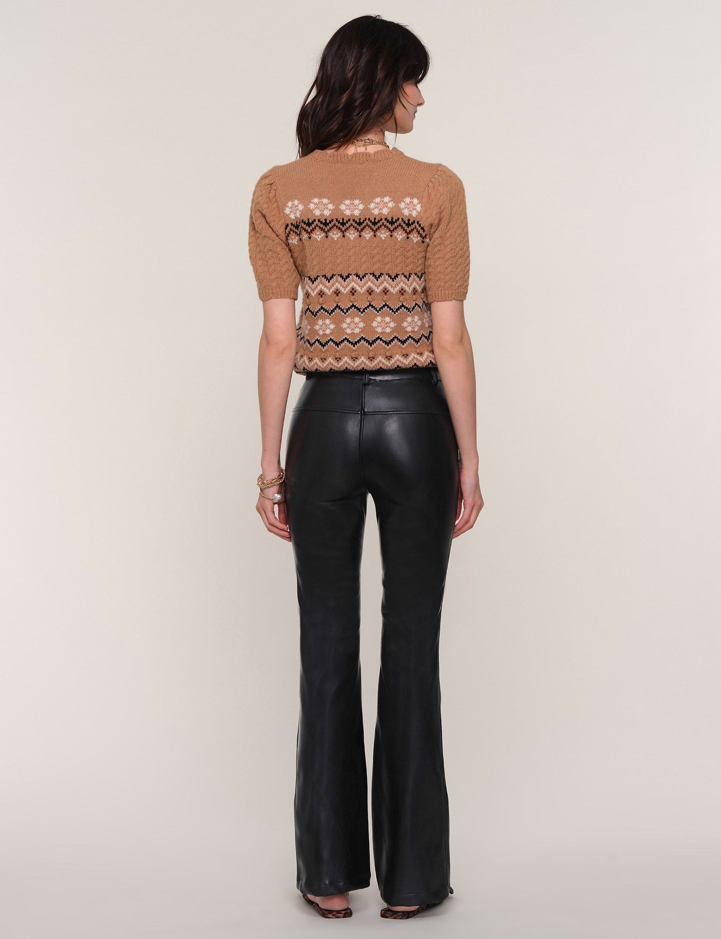 elisaria pant