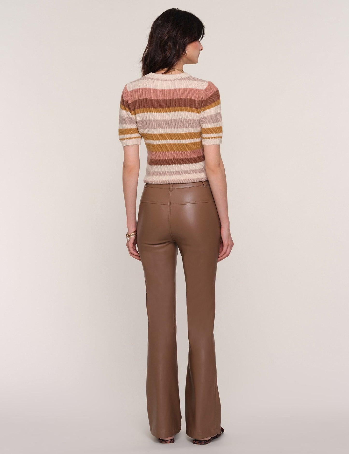 elisaria pant