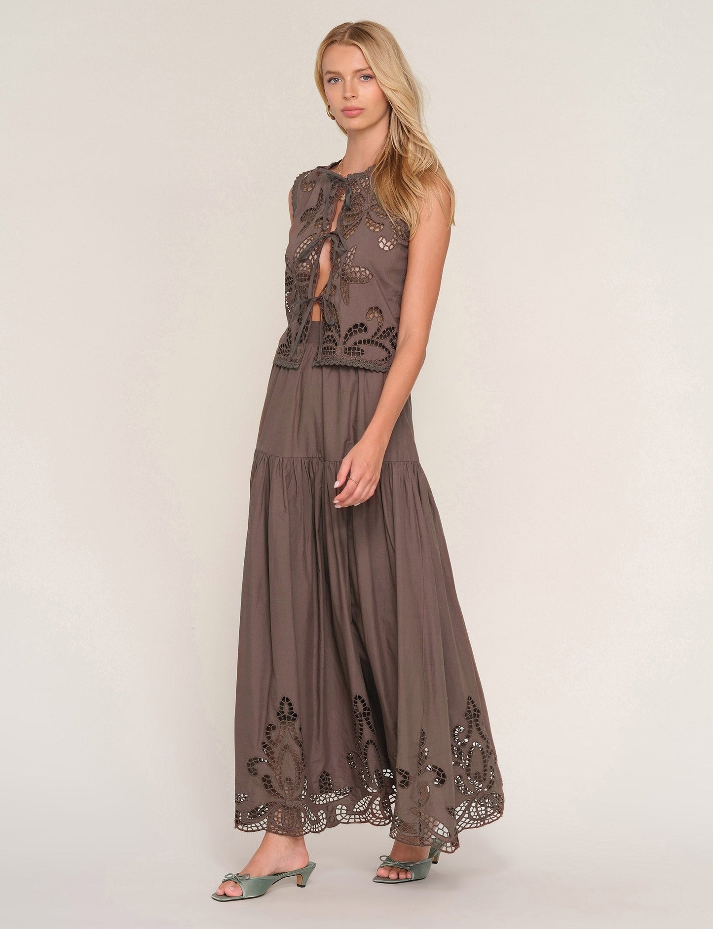 arly two piece