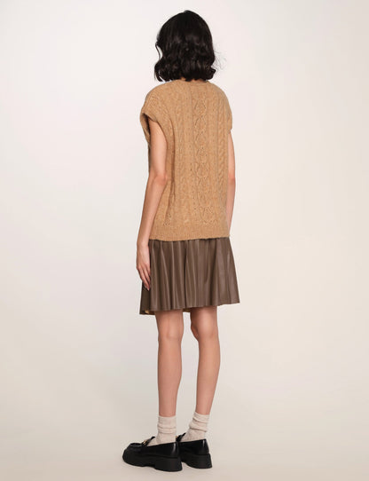 ashby vest