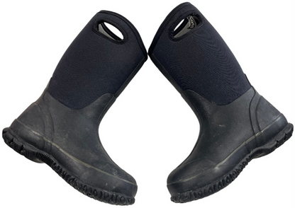 Used Bogs Classic High Size 2 Boots