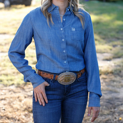 Cinch Women's L/S Chambray Button Down Shirt in Indigo