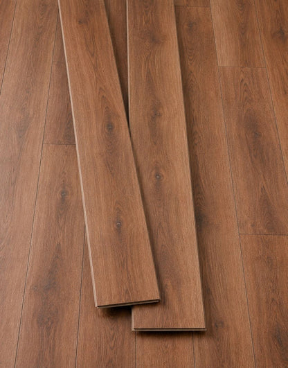 Elterwater Grand 14mm Engineered Wood Flooring - Golden Pecan Oak