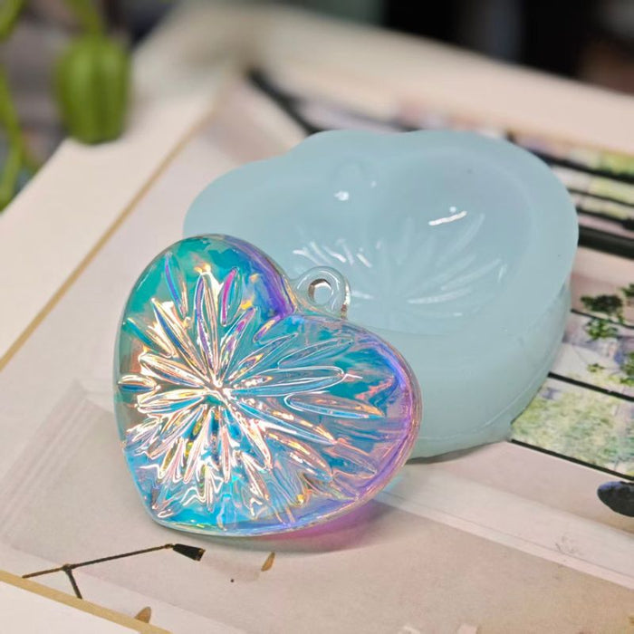 Handmade Crystal Heart-Shaped Pendant Resin Mold