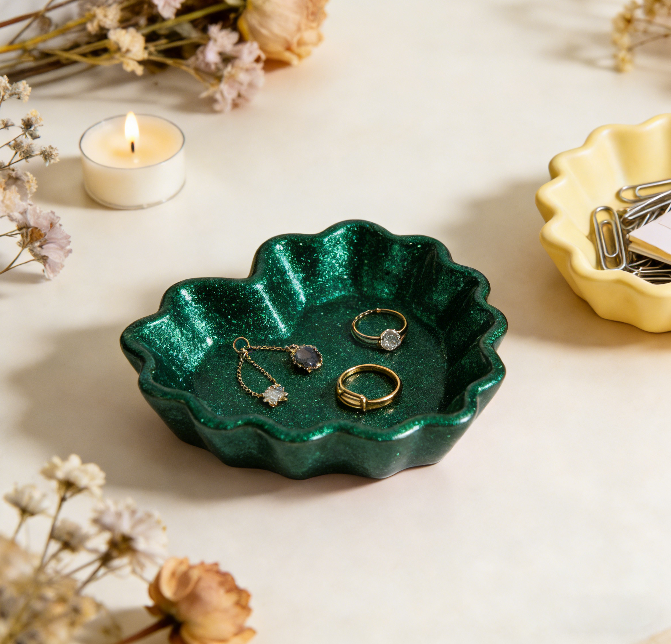 Heart-Shaped Storage Dish with Lace Edge Resin Mold