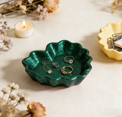 Heart-Shaped Storage Dish with Lace Edge Resin Mold