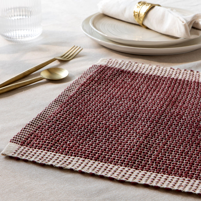 Lattice Placemat - Garnet