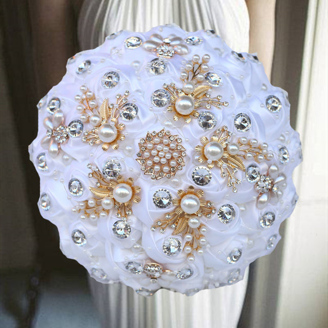 Luxurious Ribbon Rhinestone and Pearl Bridal Bouquet for Bride on her Wedding Party