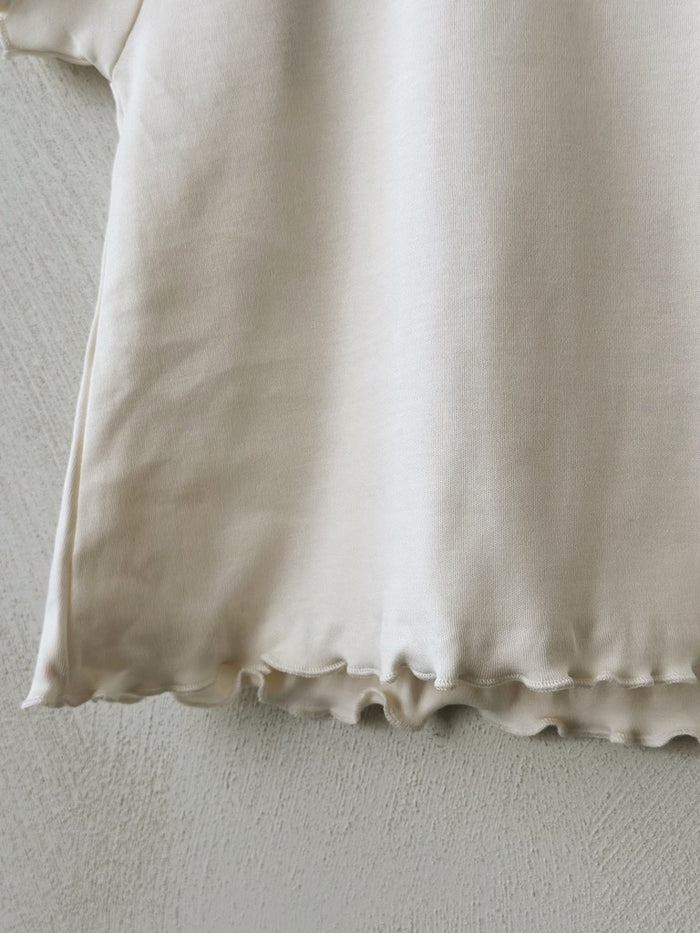 RUFFLED T-SHIRT - CREMA