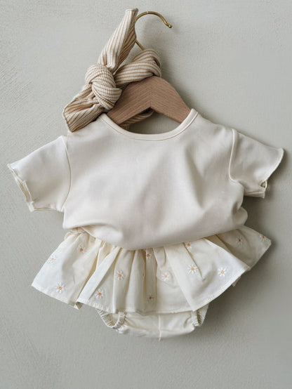 RUFFLED T-SHIRT - CREMA