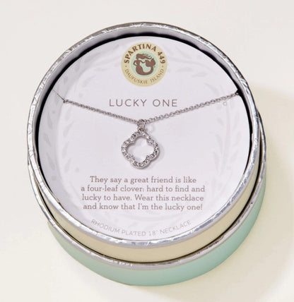 Sea La Vie Lucky One/Clover Necklace