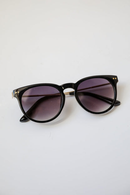 Always Your Favorite Round Sunglasses
