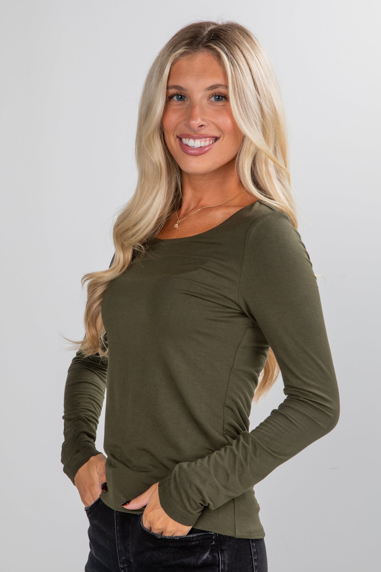 Chelsea Everyday Round Neck Top