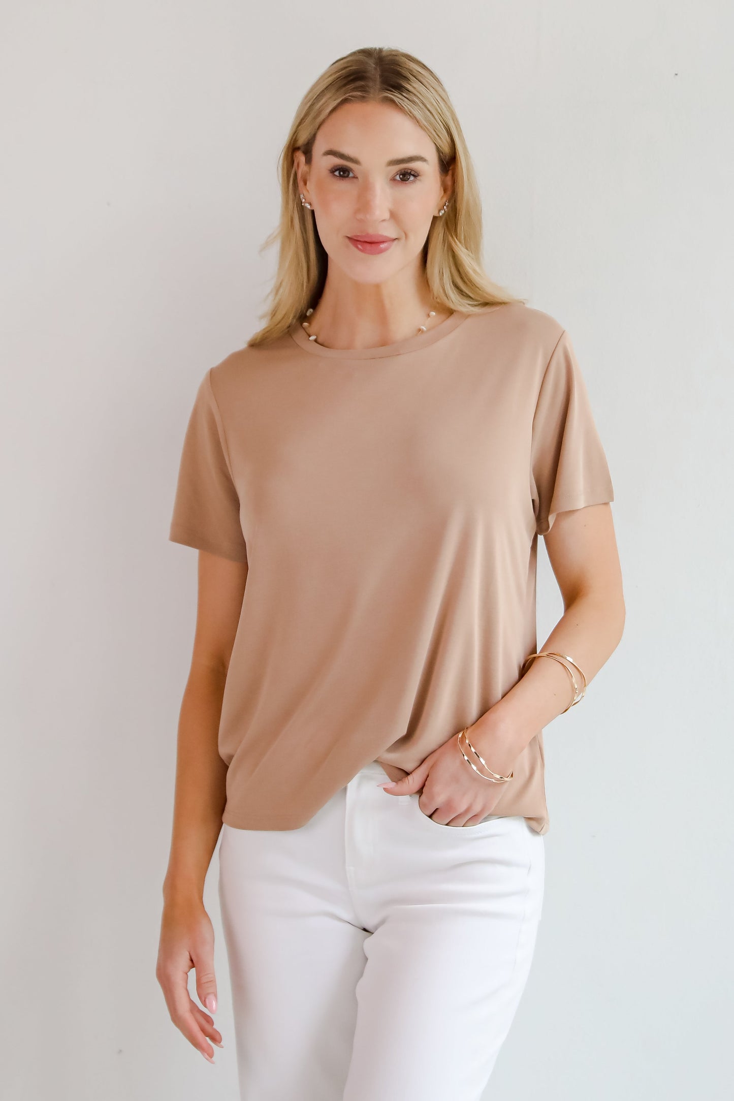 Casey Taupe Everyday Tee - DU DEAL
