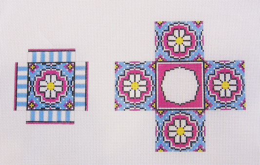 Needlepoint Small Daisy Box Canvas