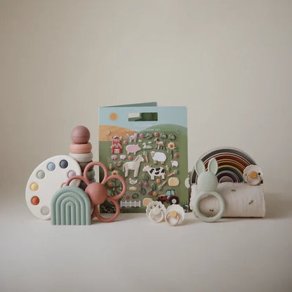 STICKER BOOK - FARM