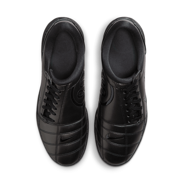 Nike Total 90
