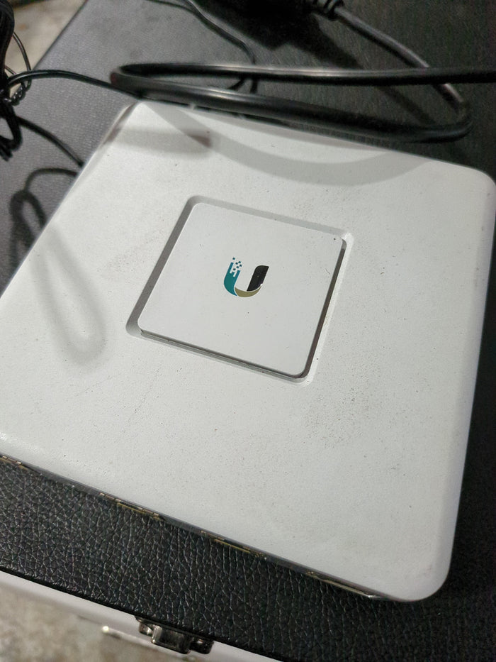 Ubiquiti Unifi security gateway with power cord