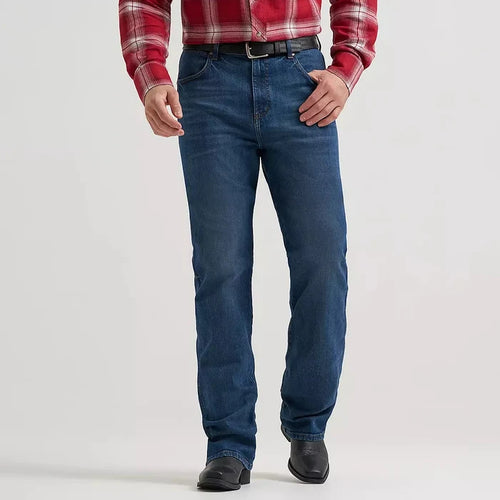 Wrangler Retro Men's Relaxed Bootcut Jean in Wilkes
